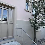 Seeglueck Seeliebe - Charmante Jugendstilwohnung Mit Parkplatz Direkt Im Zentrum Nahe Bahnhof Und Seeufer In アパート