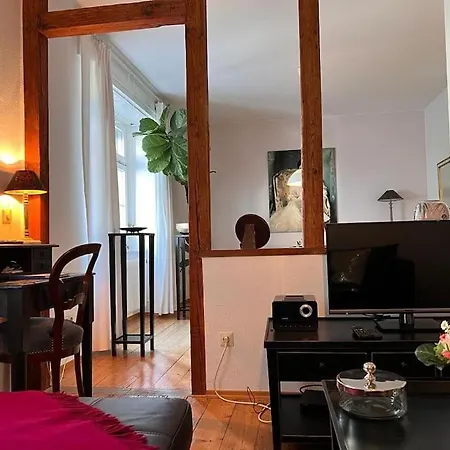Seeglueck Seeliebe - Charmante Jugendstilwohnung Mit Parkplatz Direkt Im Zentrum Nahe Bahnhof Und Seeufer In *