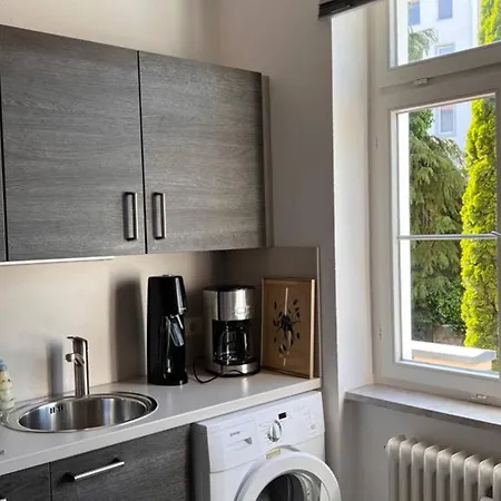 Apartment Seeglueck Seeliebe - Charmante Jugendstilwohnung Mit Parkplatz Direkt Im Zentrum Nahe Bahnhof Und Seeufer In *