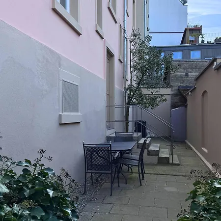Apartment Seeglueck Seeliebe - Charmante Jugendstilwohnung Mit Parkplatz Direkt Im Zentrum Nahe Bahnhof Und Seeufer In *
