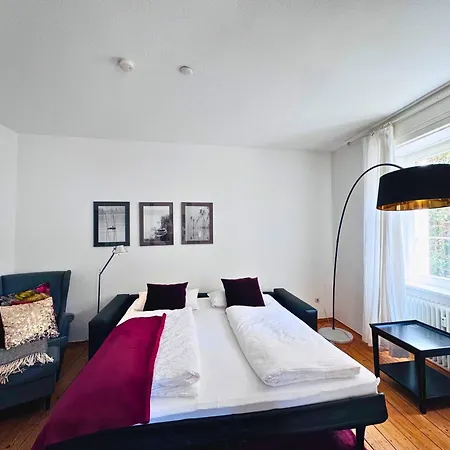 Apartment Seeglueck Seeliebe - Charmante Jugendstilwohnung Mit Parkplatz Direkt Im Zentrum Nahe Bahnhof Und Seeufer In Konstanz