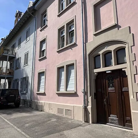 Apartment Seeglueck Seeliebe - Charmante Jugendstilwohnung Mit Parkplatz Direkt Im Zentrum Nahe Bahnhof Und Seeufer In *